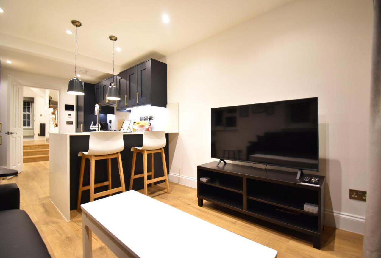 Stunning 3 Bed Apartment Londres Exterior foto